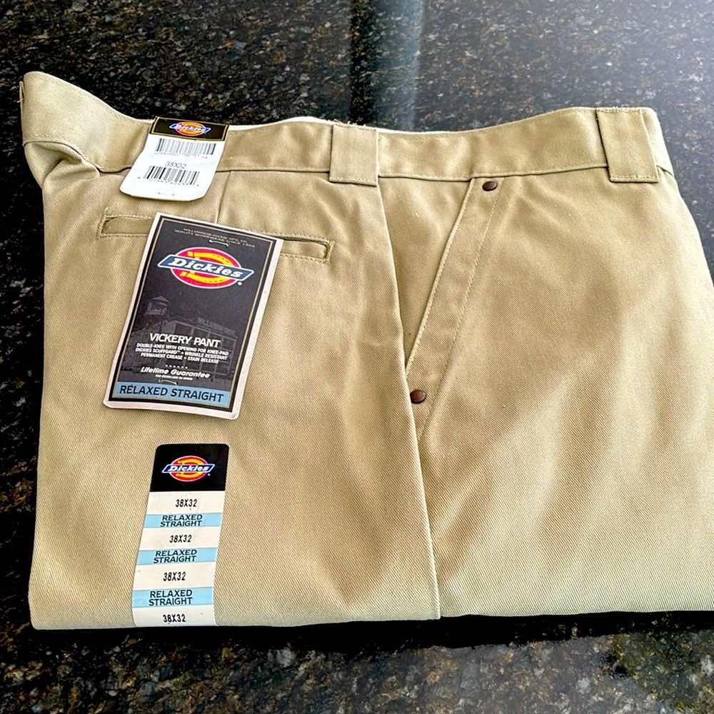 Dickies men’s Vickery pant relaxed straight leg 38x32 NWT smoke free home